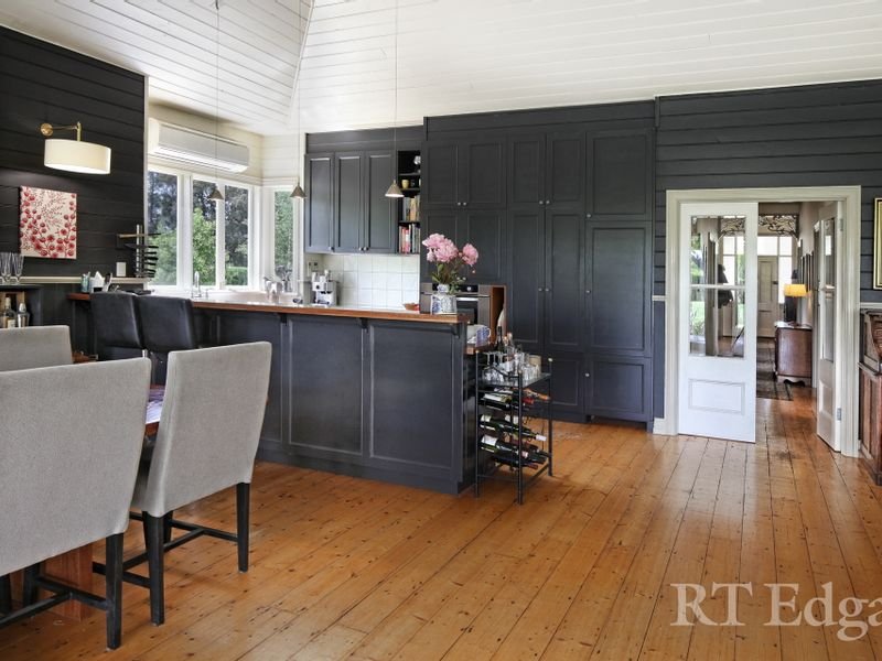 Property Gallery Thumbnail 10