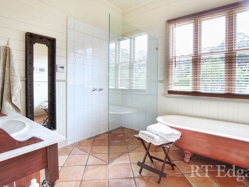 Property Gallery Thumbnail 13