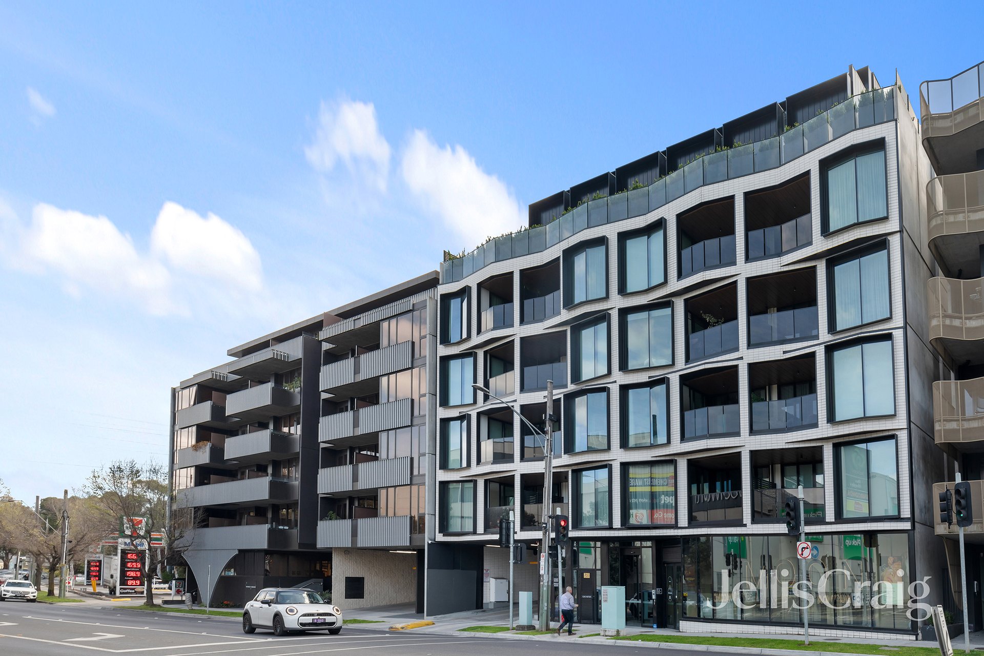 107/765 Toorak Road, Hawthorn East image 1