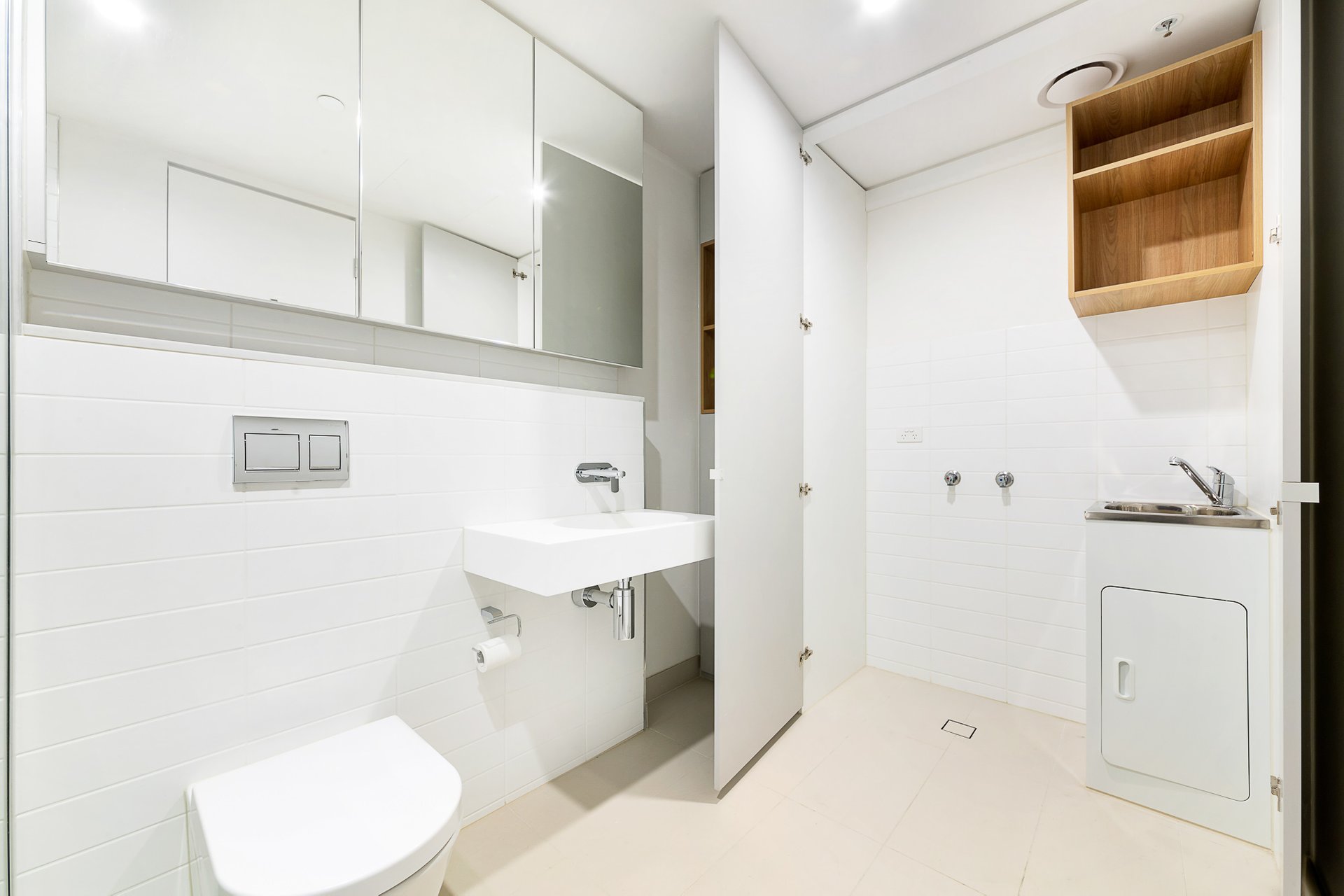 Property Gallery Thumbnail 8