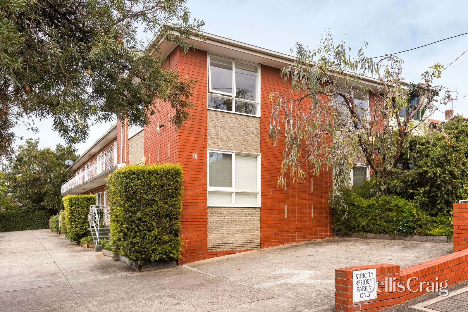 10/78 James Street, Northcote image 2