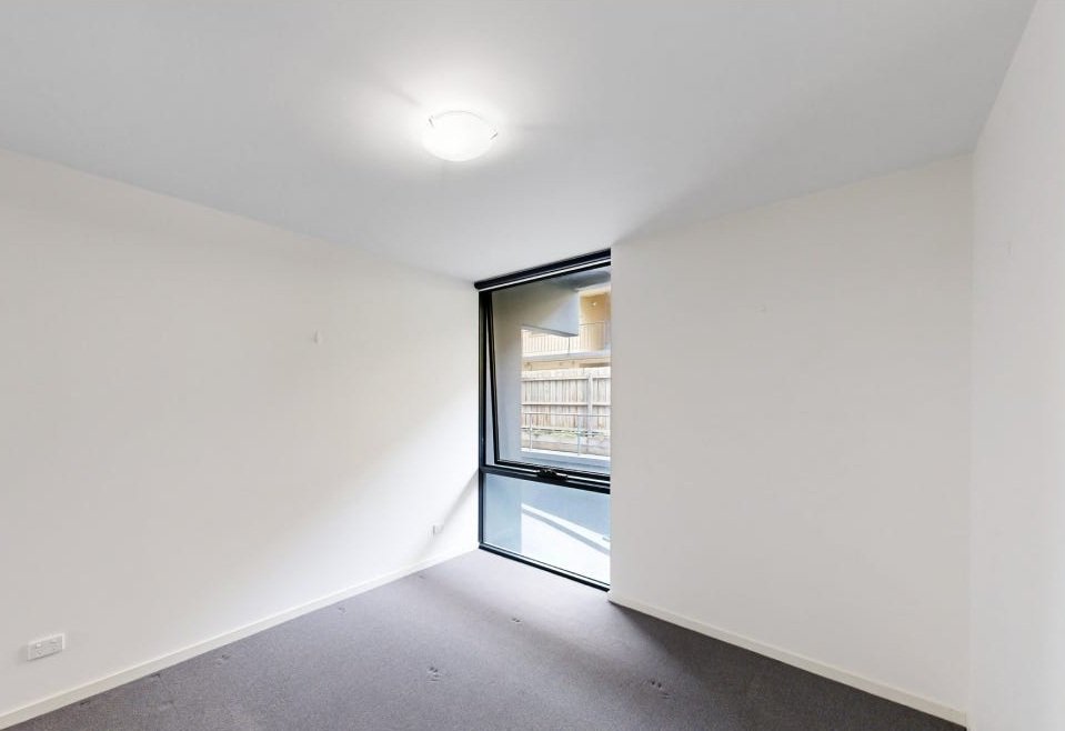 107/95 Ormond Road, Elwood image 6