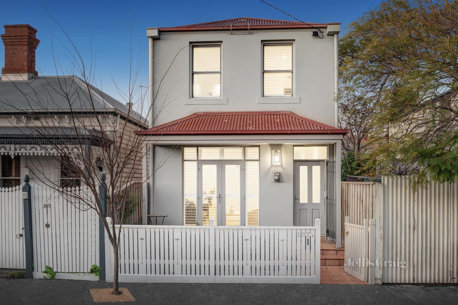 107A Neville Street, Middle Park image 1