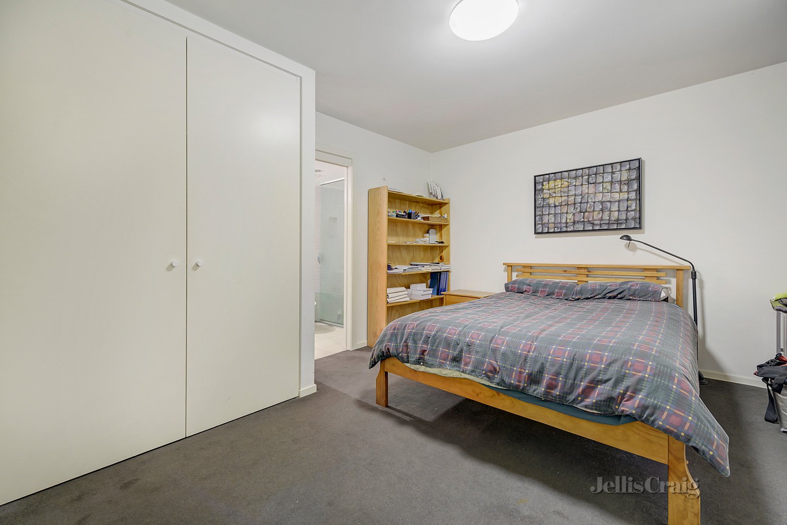 10/8 Hull Street, Richmond image 5