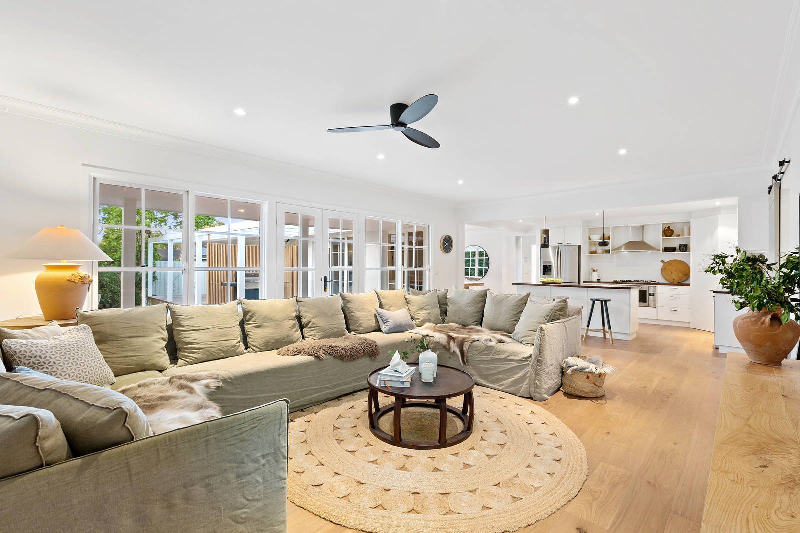 Property Gallery Thumbnail 2