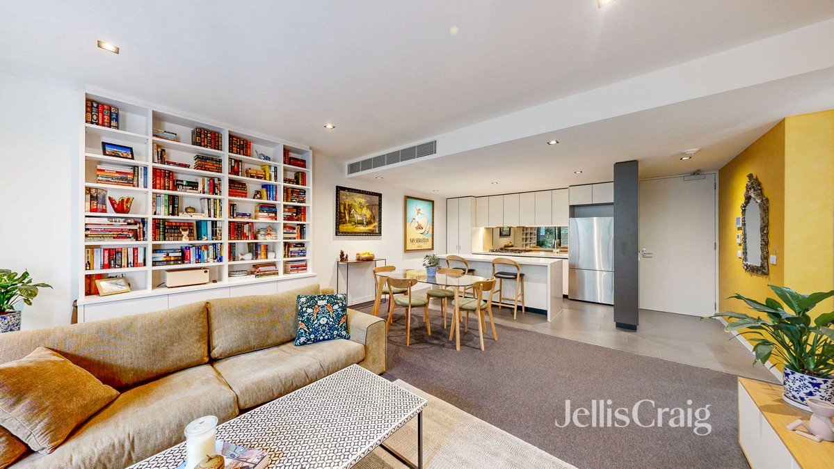 10/8 Lord Street, Richmond image 2