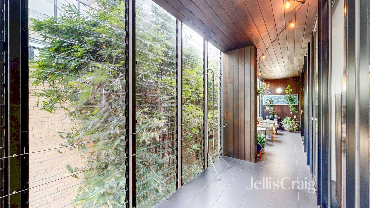 10/8 Lord Street, Richmond image 8