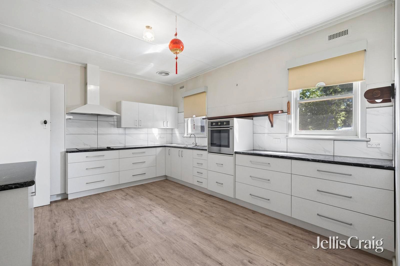 108 Main Road, Campbells&nbsp;Creek image 2