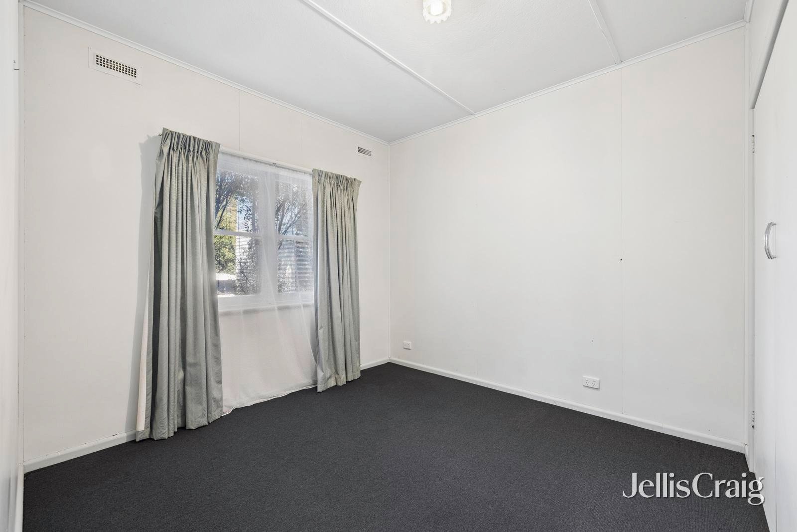 108 Main Road, Campbells&nbsp;Creek image 5