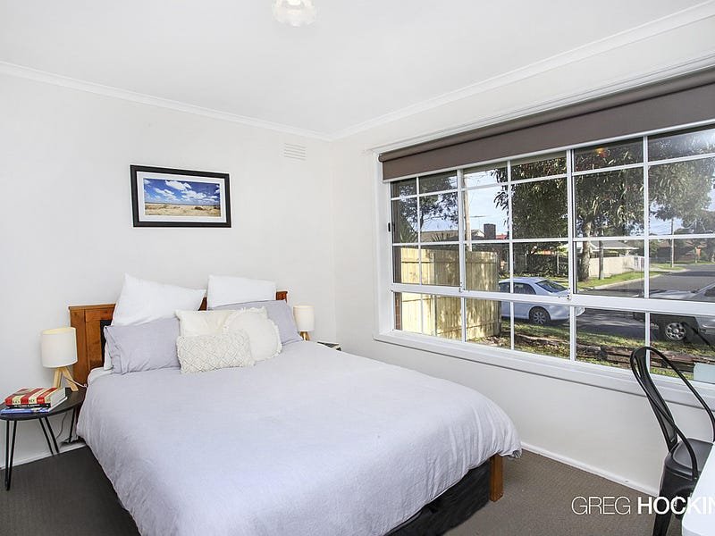 108 Mcintyre Drive, Altona image 6