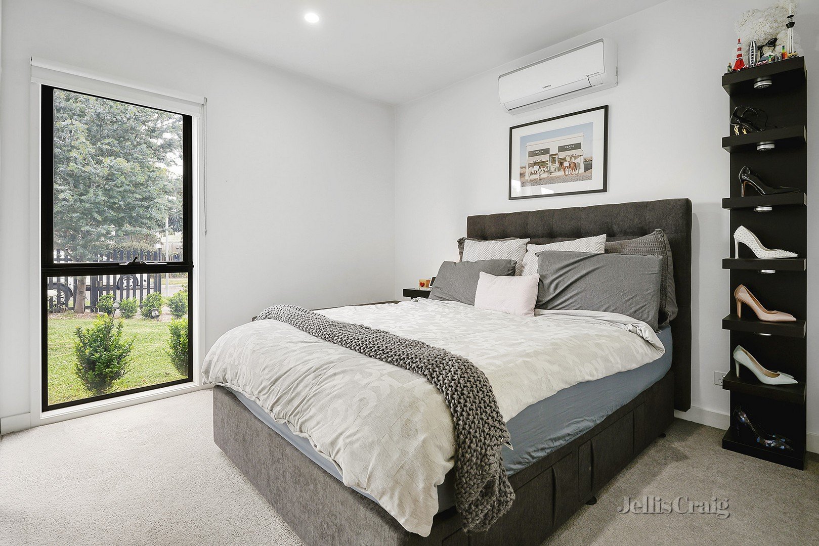 10/8 Salmon Street, Mentone image 5