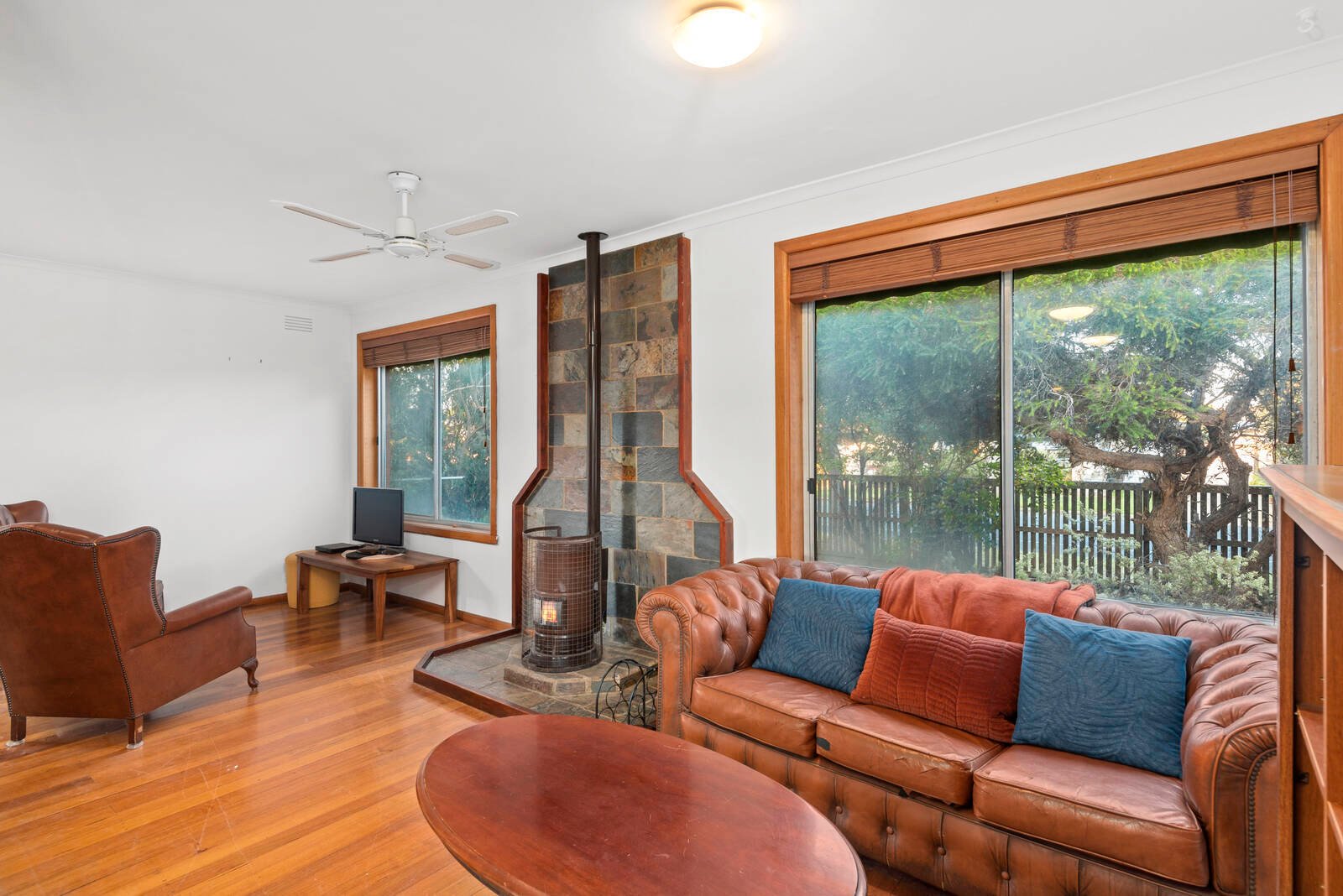 Property Gallery Thumbnail 2