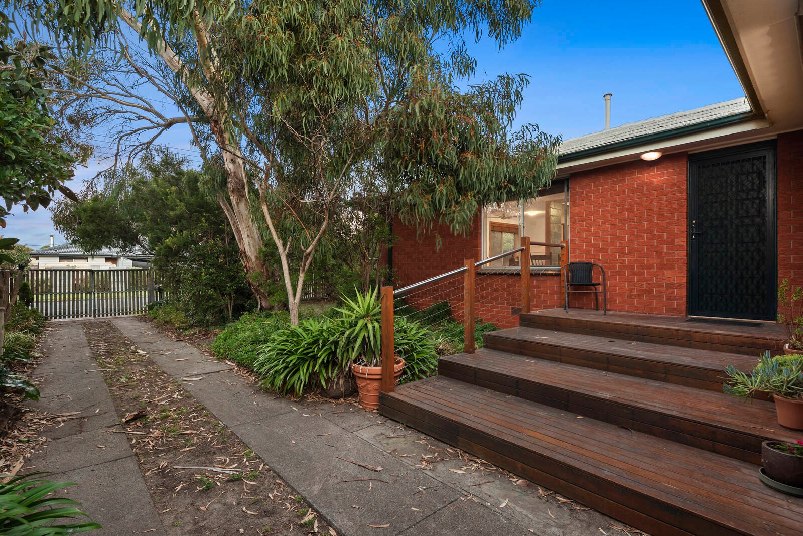 Property Gallery Thumbnail 11