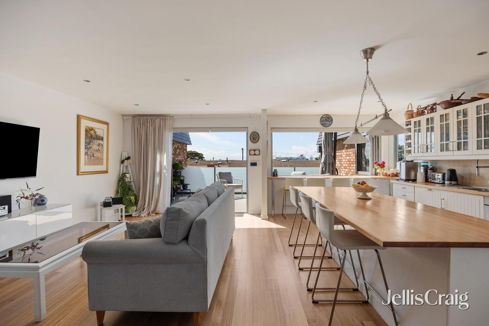 10/8 The Strand, Williamstown image 6