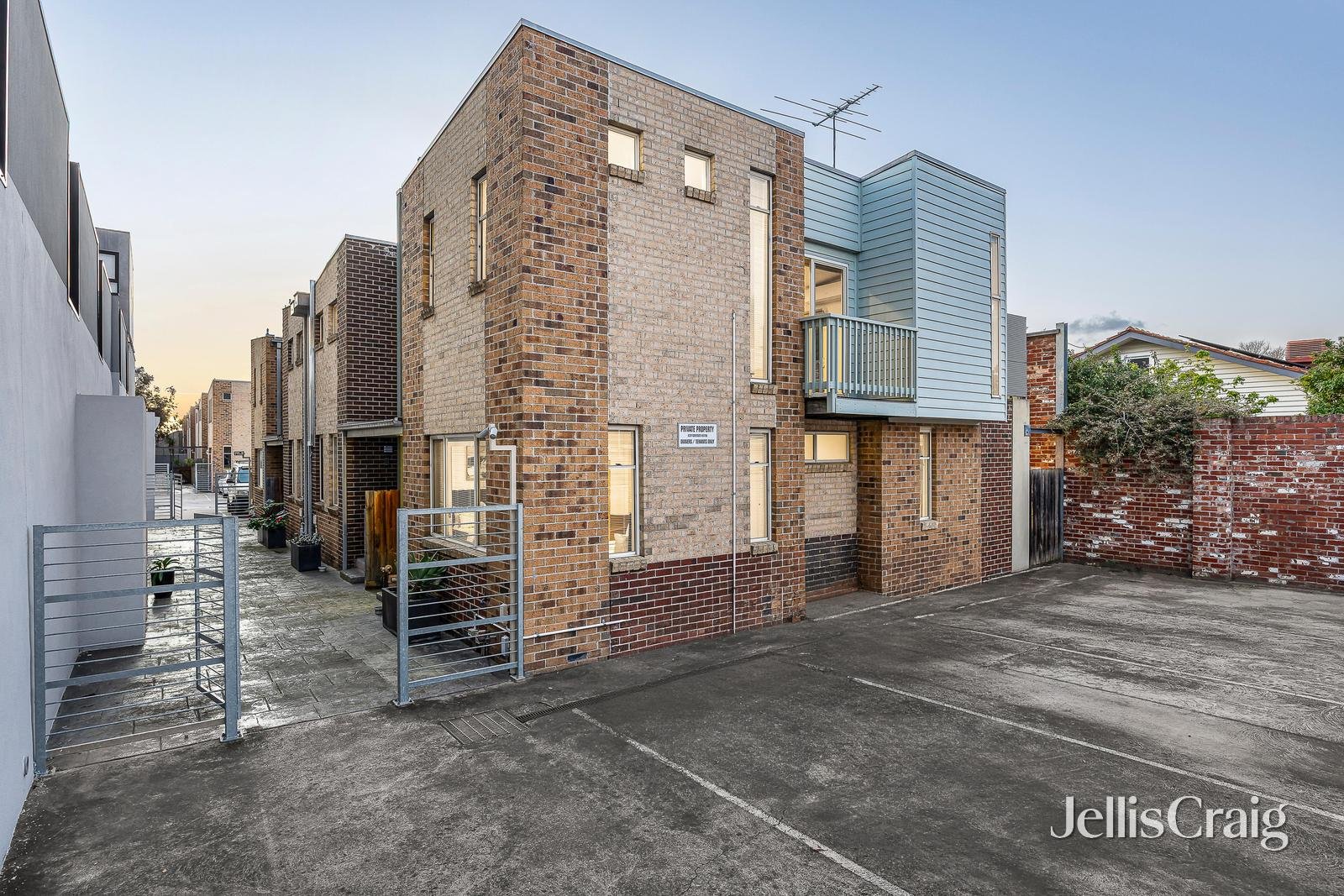 10/80 Tinning Street, Brunswick image 10
