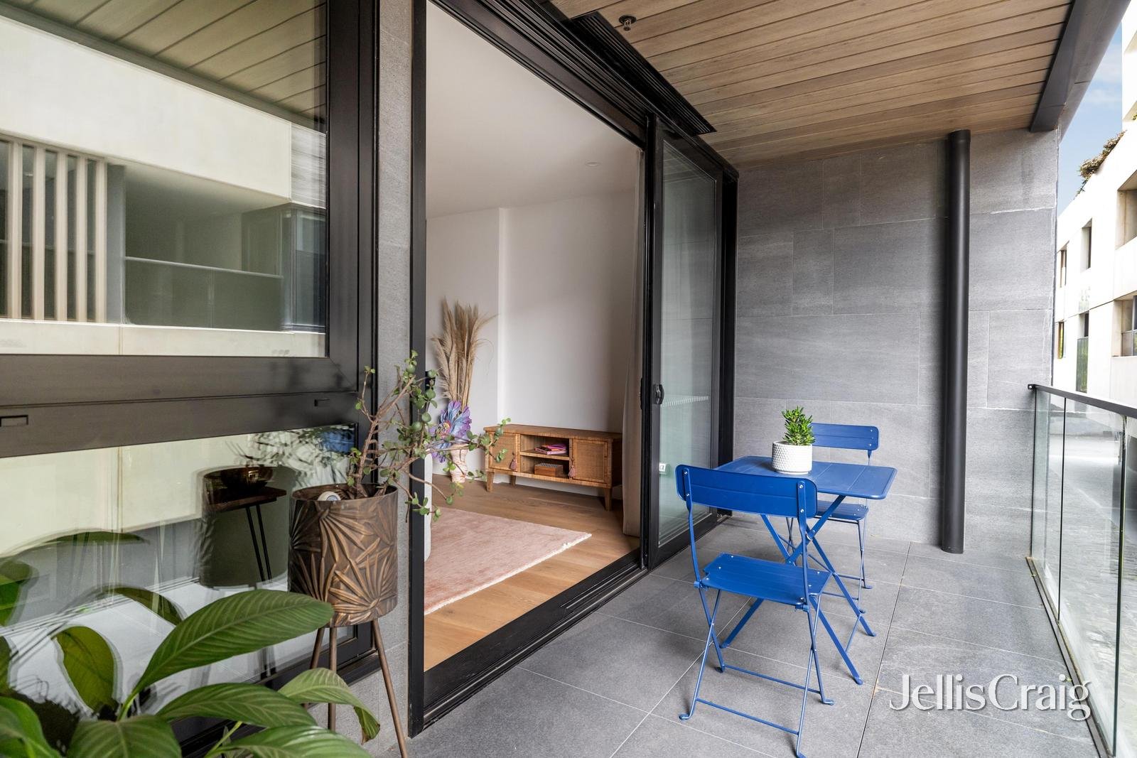 108/10 Lilydale Grove, Hawthorn East image 4