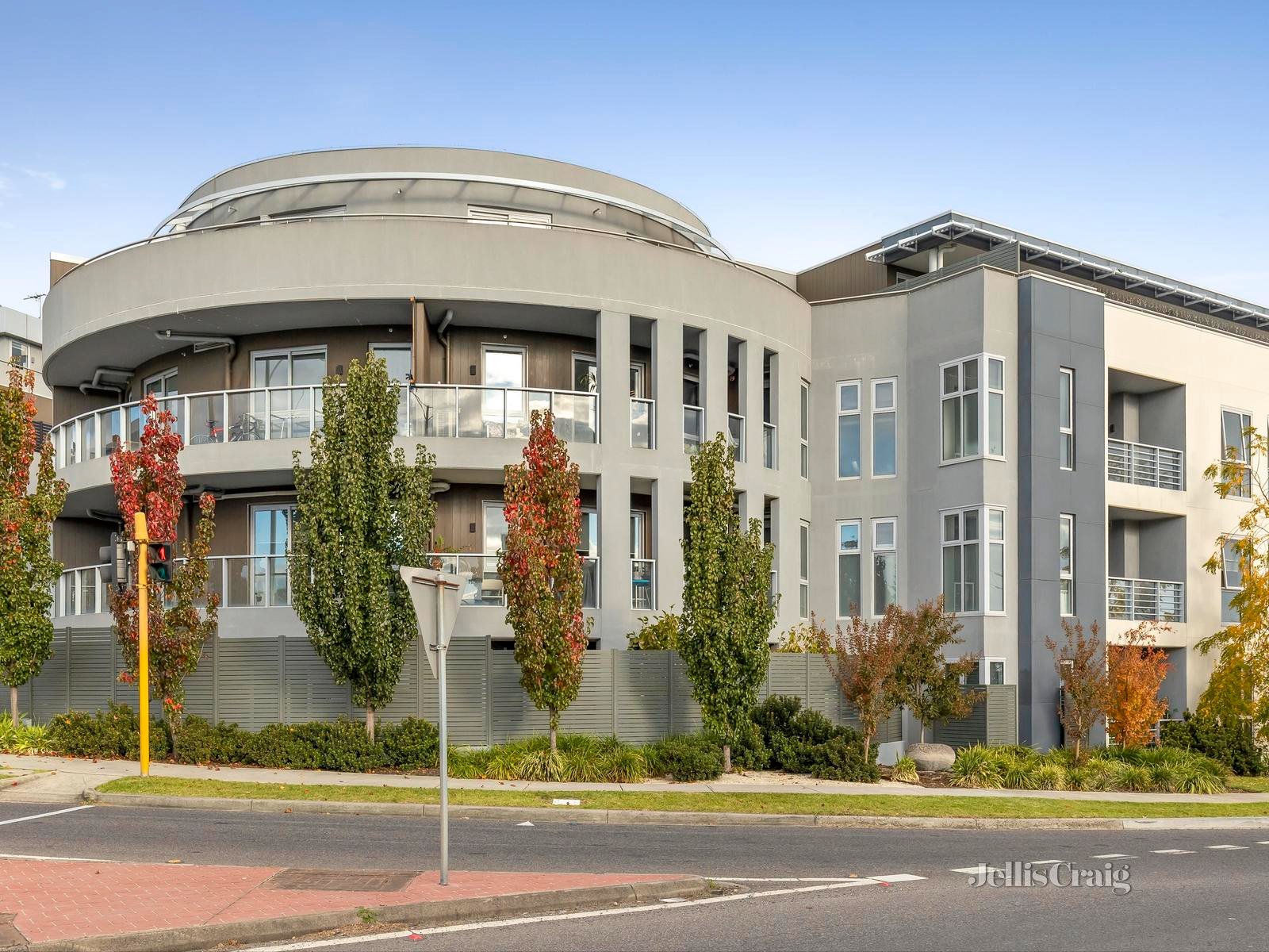 108/164 Manningham Road, Bulleen image 1