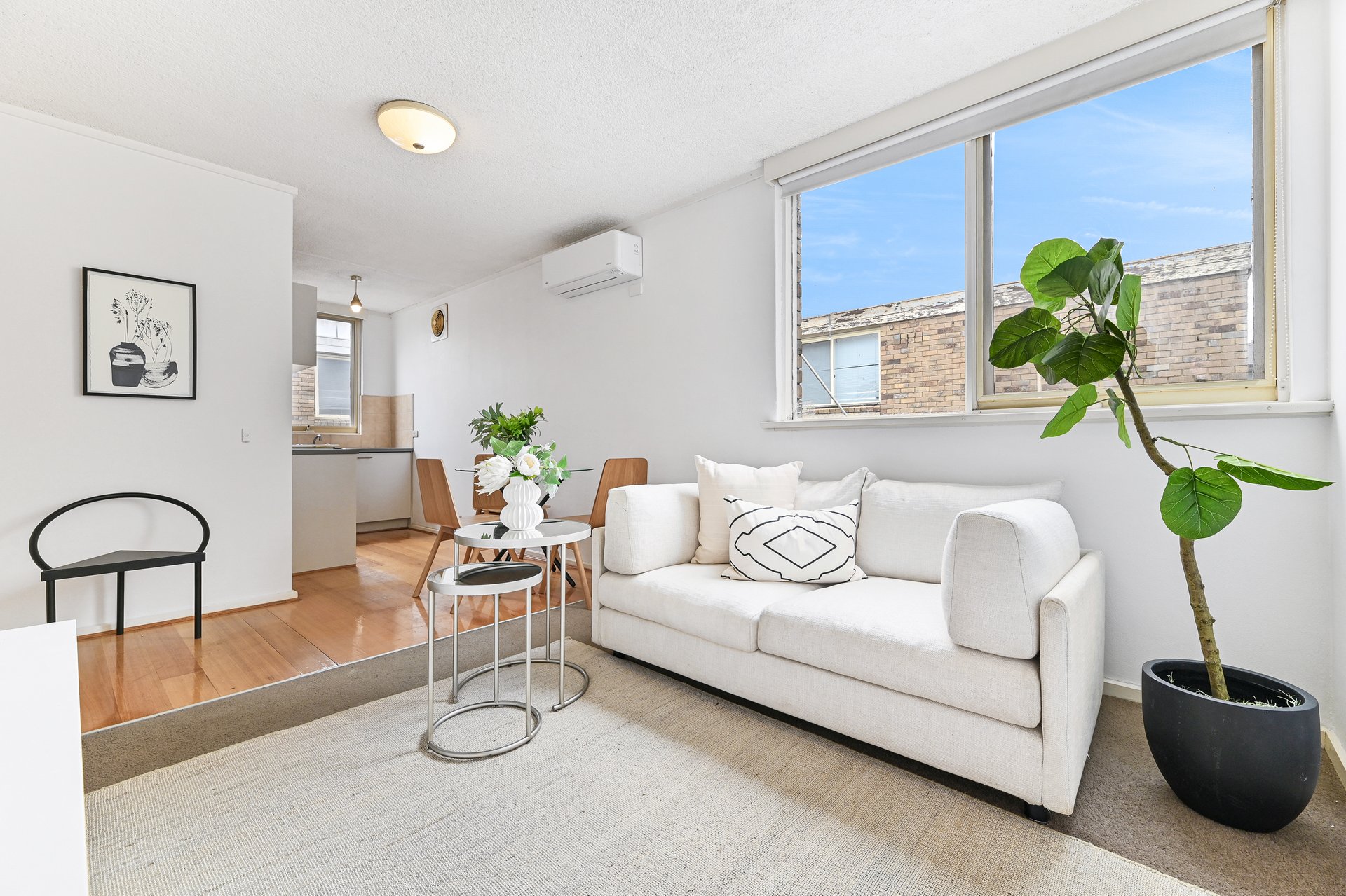 10/82 Burwood Highway, Burwood East image 2