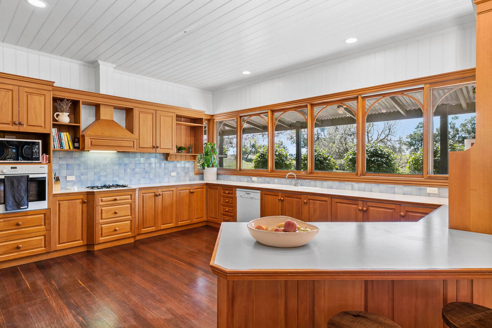 Property Gallery Thumbnail 3