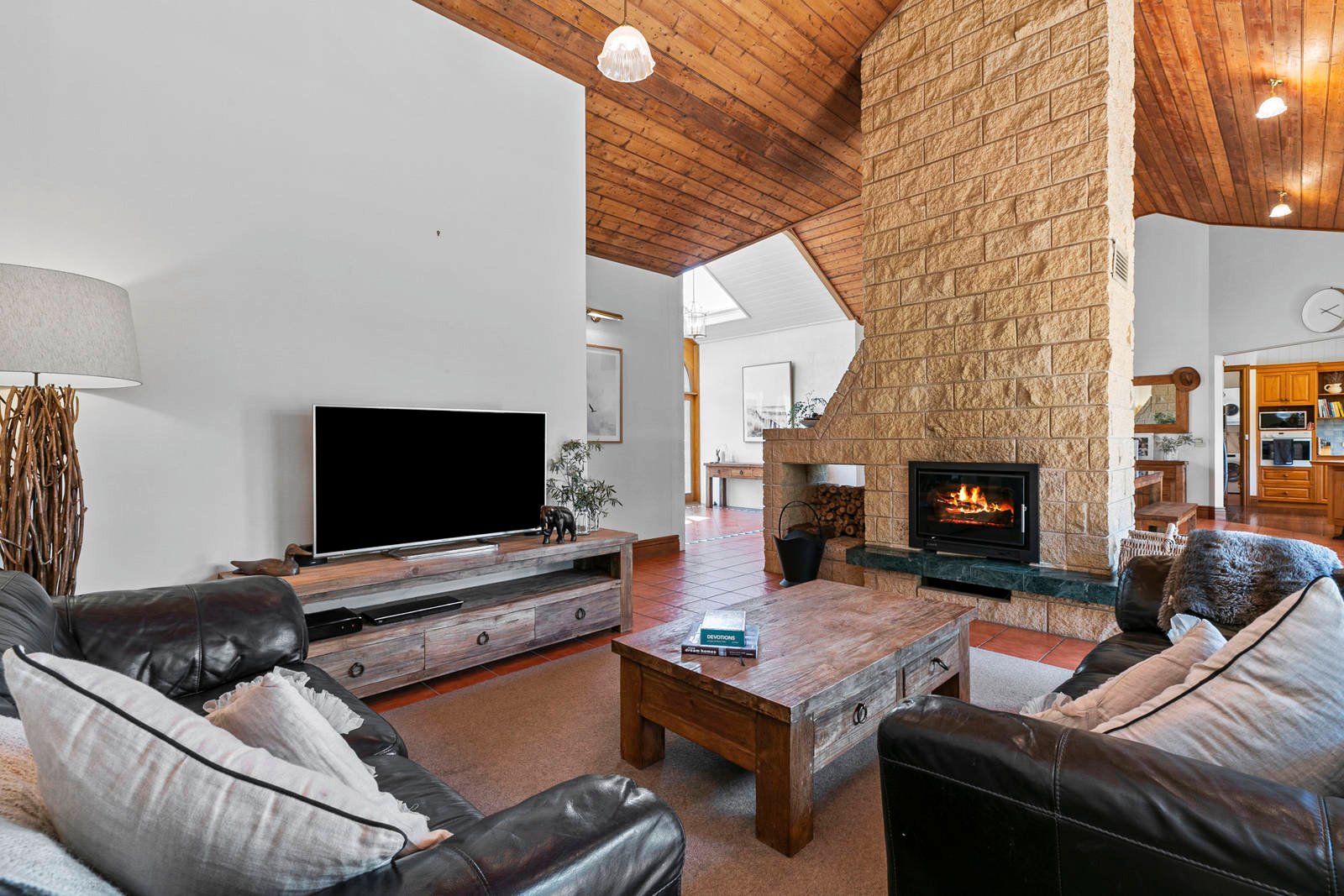 Property Gallery Thumbnail 4