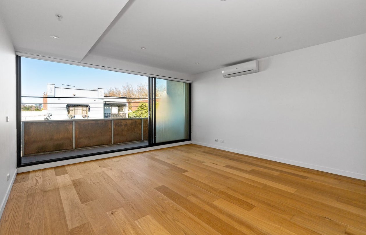 108/253 Waverley Road, Malvern East image 2