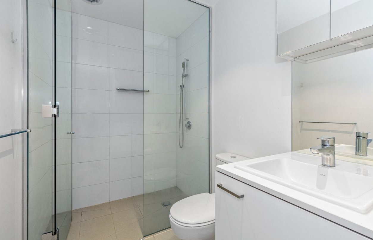 108/253 Waverley Road, Malvern East image 4