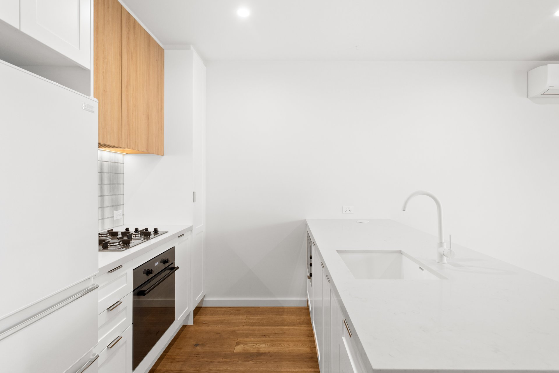Property Gallery Thumbnail 2