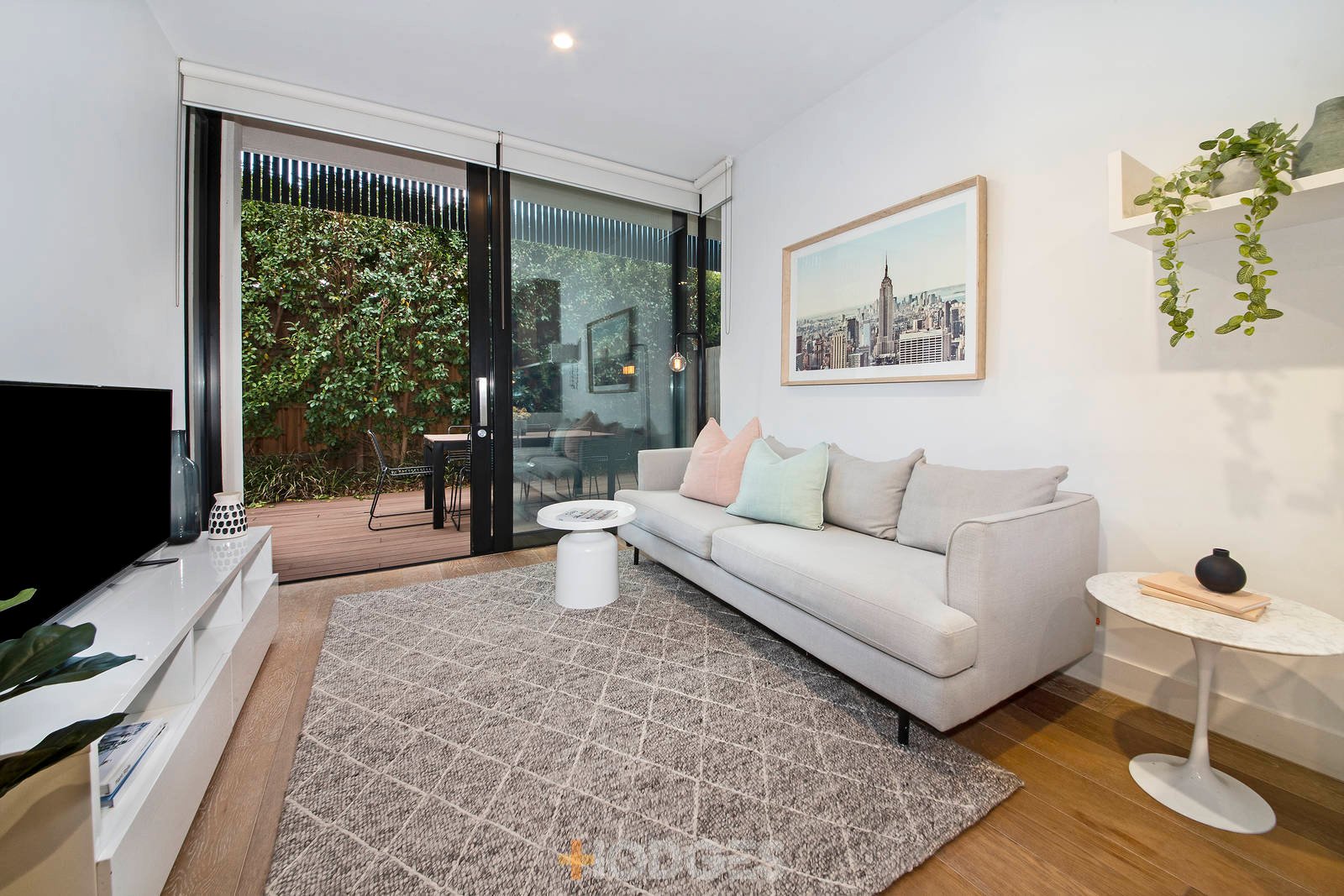 108 / 33 Crisp Street Hampton