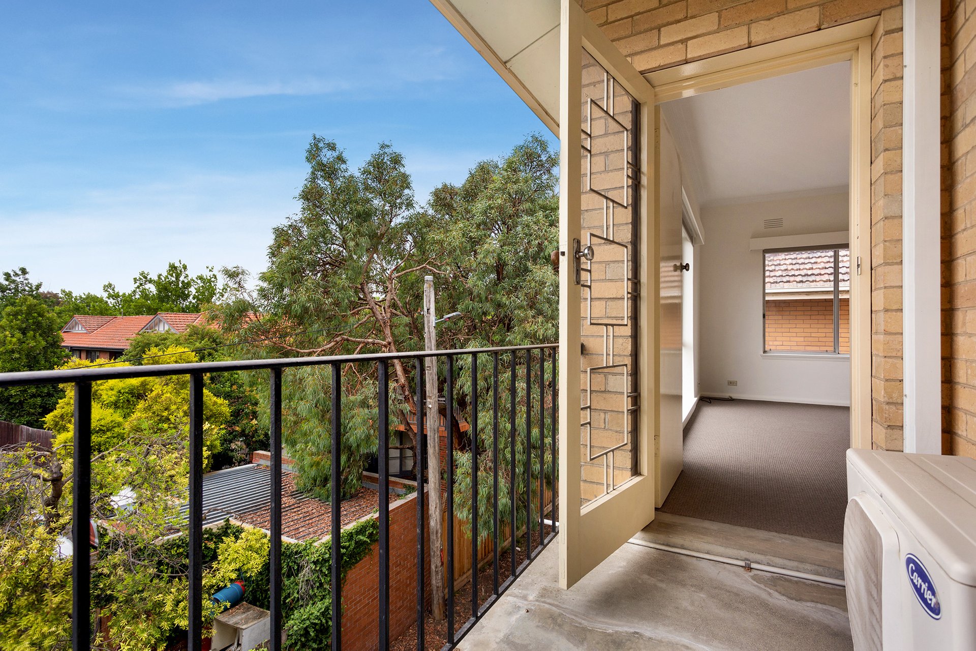Property Gallery Thumbnail 5
