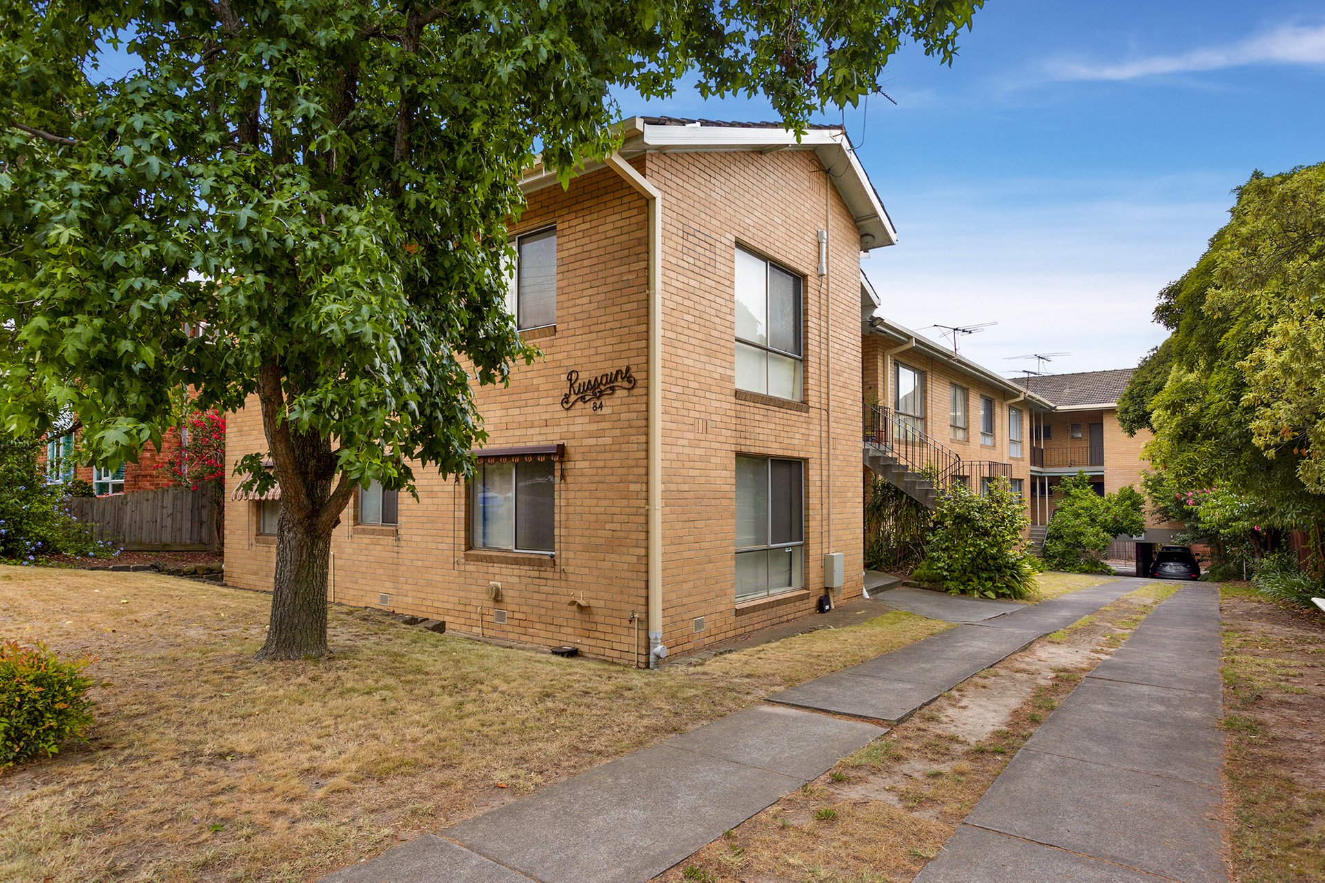 Property Gallery Thumbnail 6
