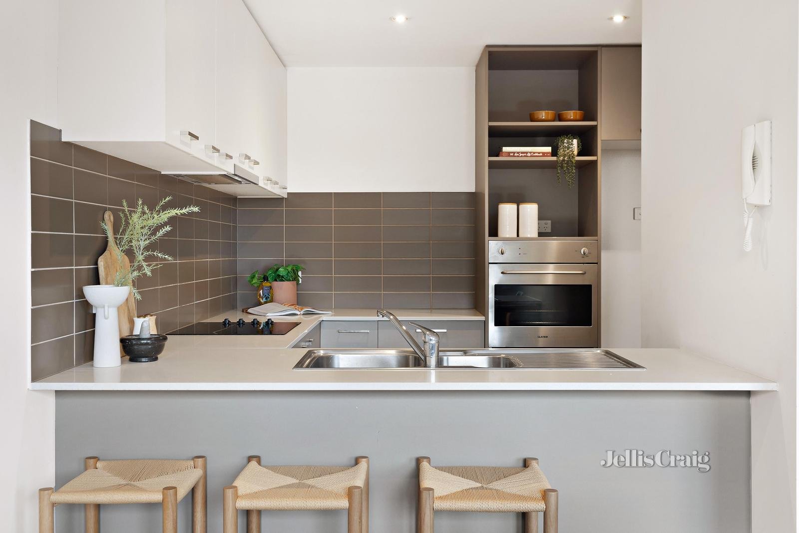 108/493 Victoria Street, West Melbourne image 3