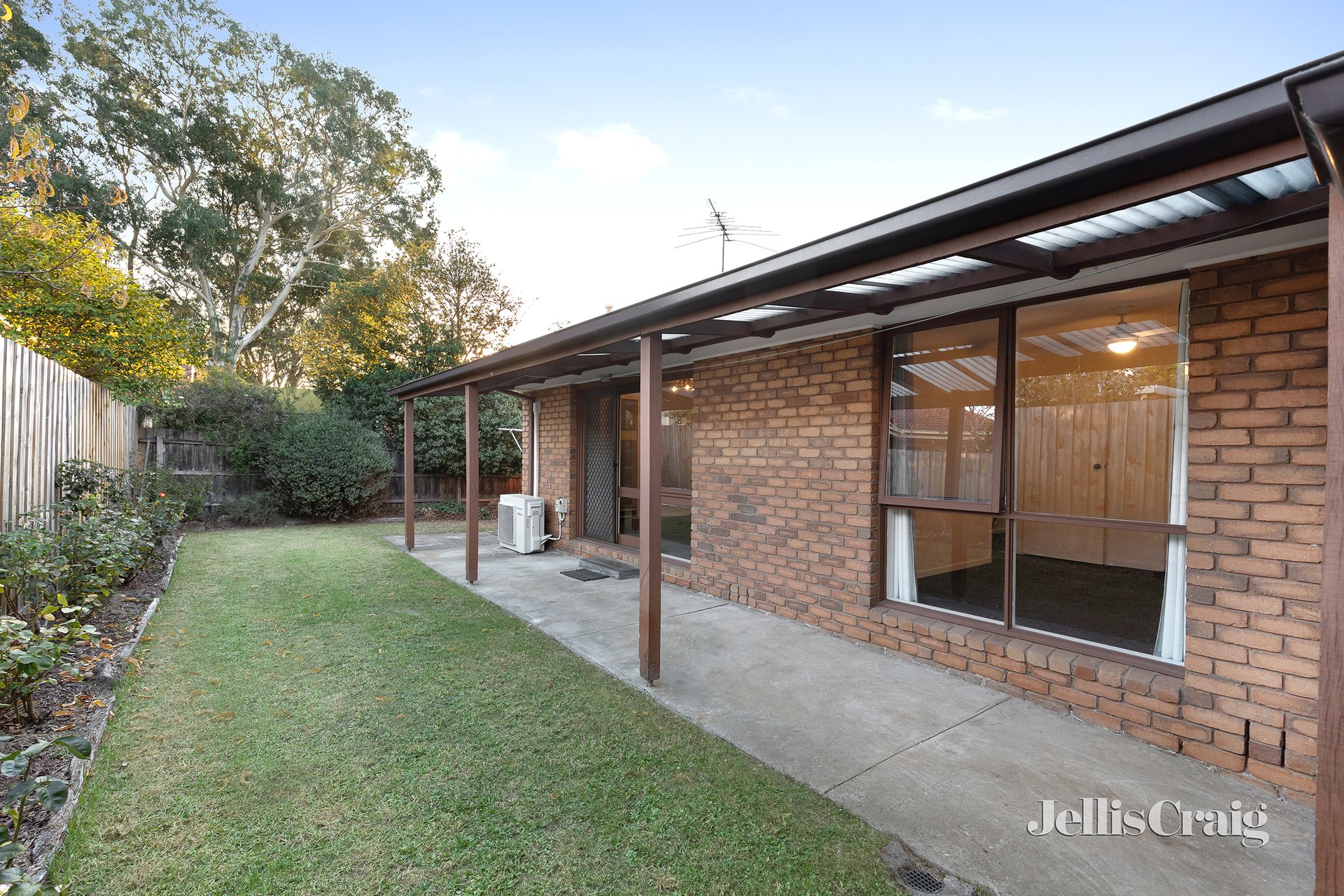 10/86-92 Main Hurstbridge Road, Diamond Creek image 9