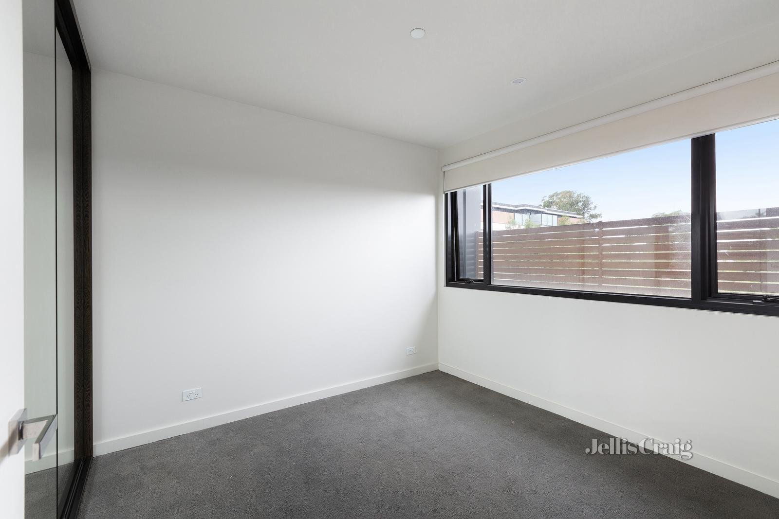 108/66 Bent Street, Mckinnon image 11