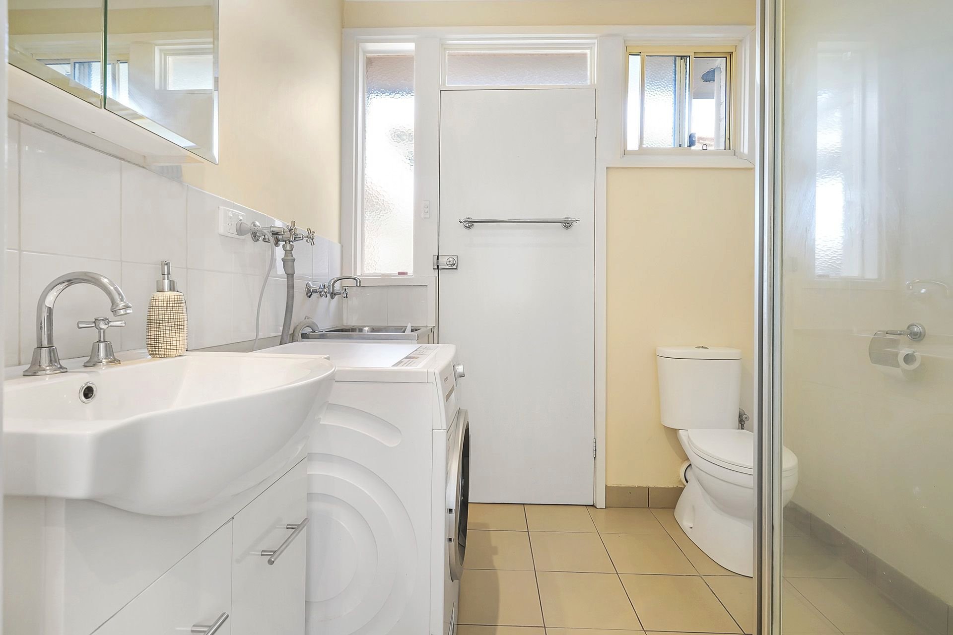 10/9 Barry Street, Mentone image 5