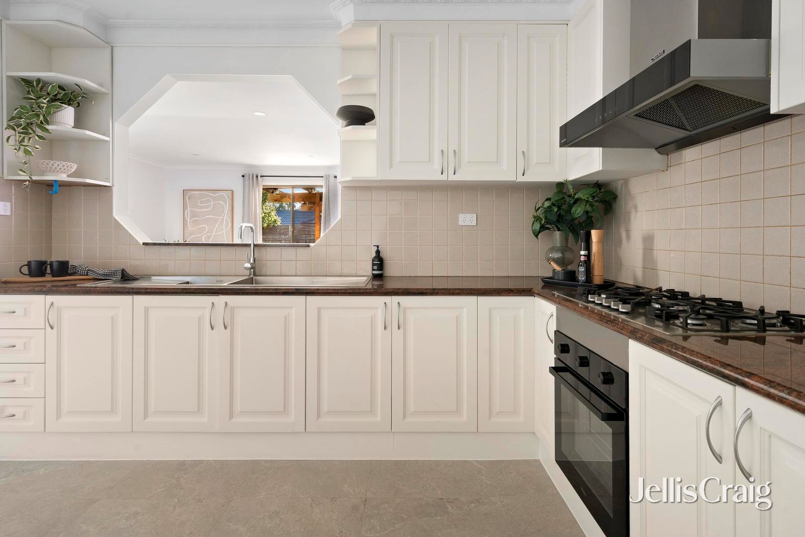 109 Crown Street, Flemington image 4