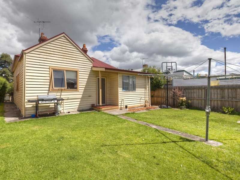 109 Garden Street, East Geelong image 9