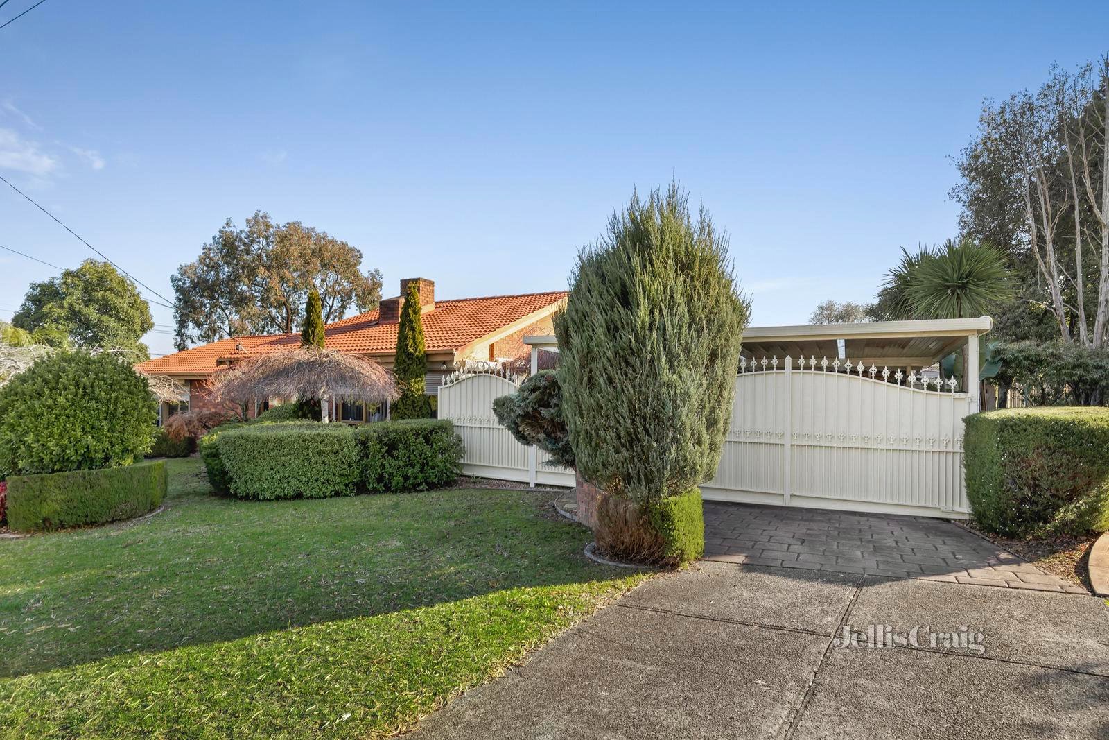 109 Langdale Drive, Croydon Hills image 1