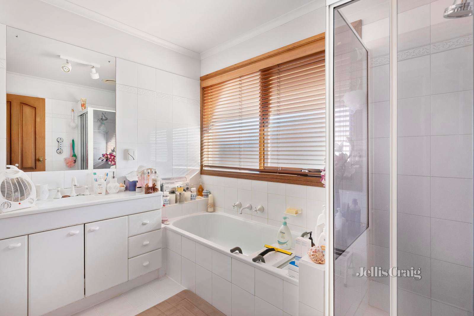 109 Langdale Drive, Croydon Hills image 4