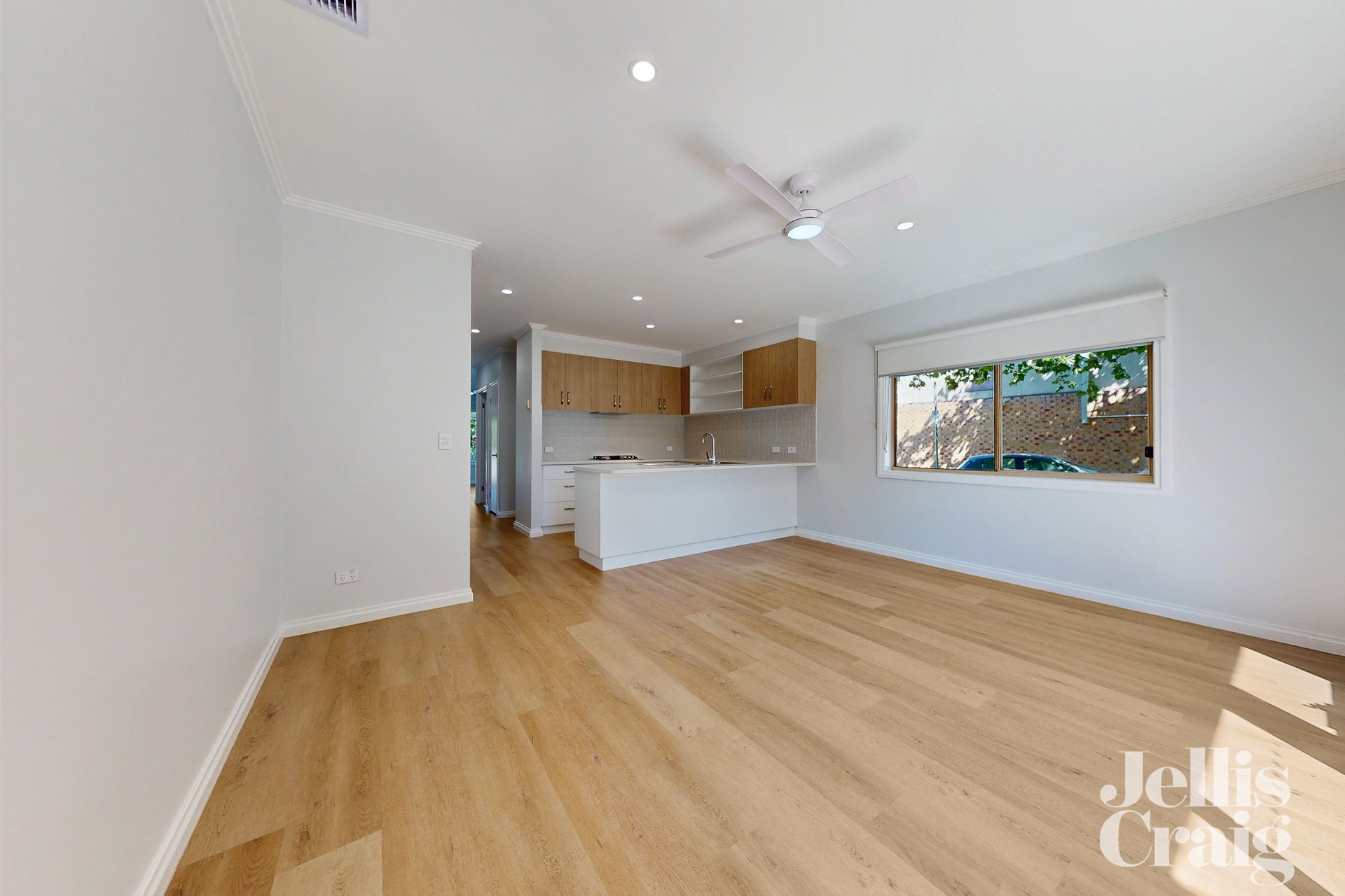 109 The Crescent, Kensington image 4