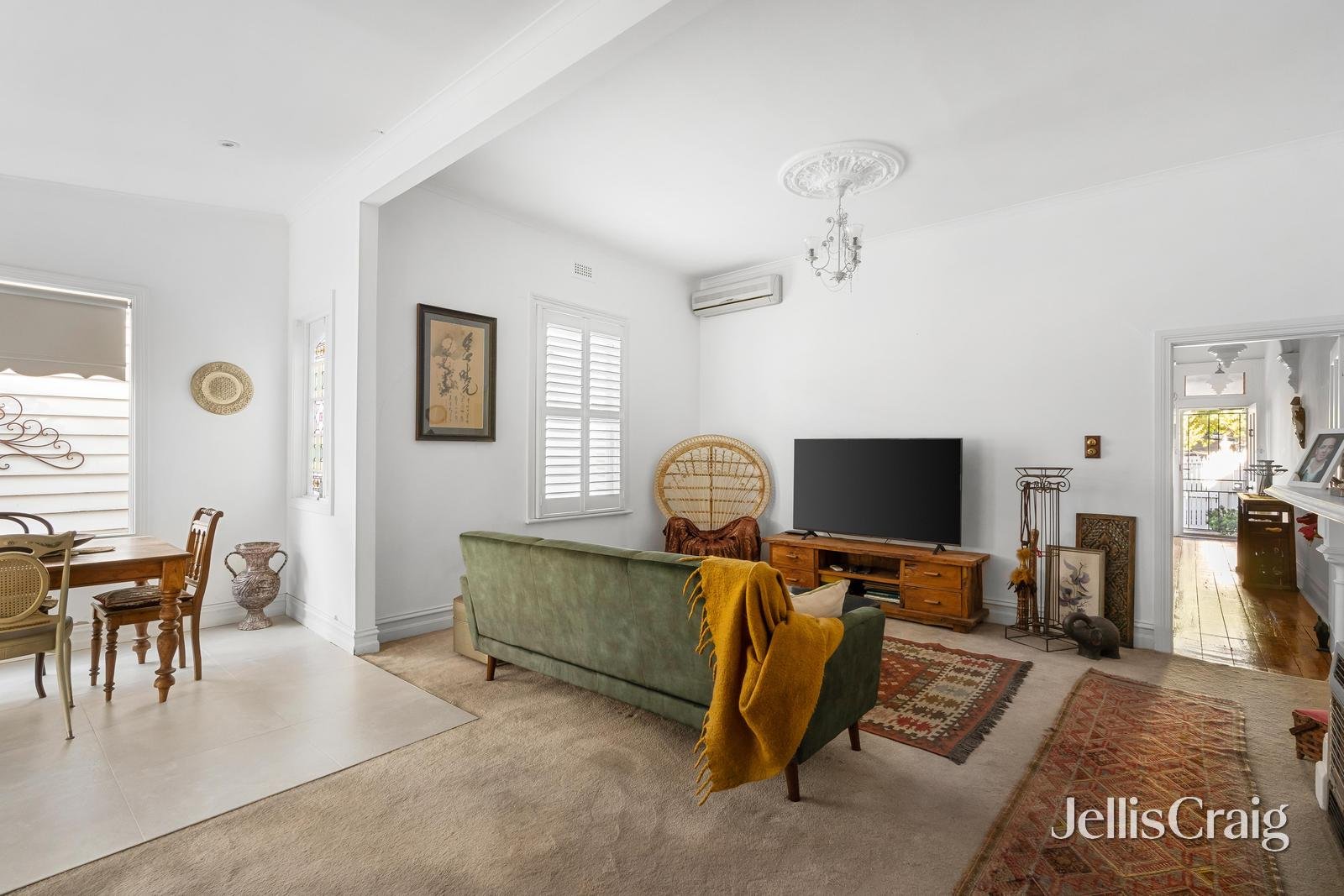 109 Tooronga Road, Glen Iris image 4