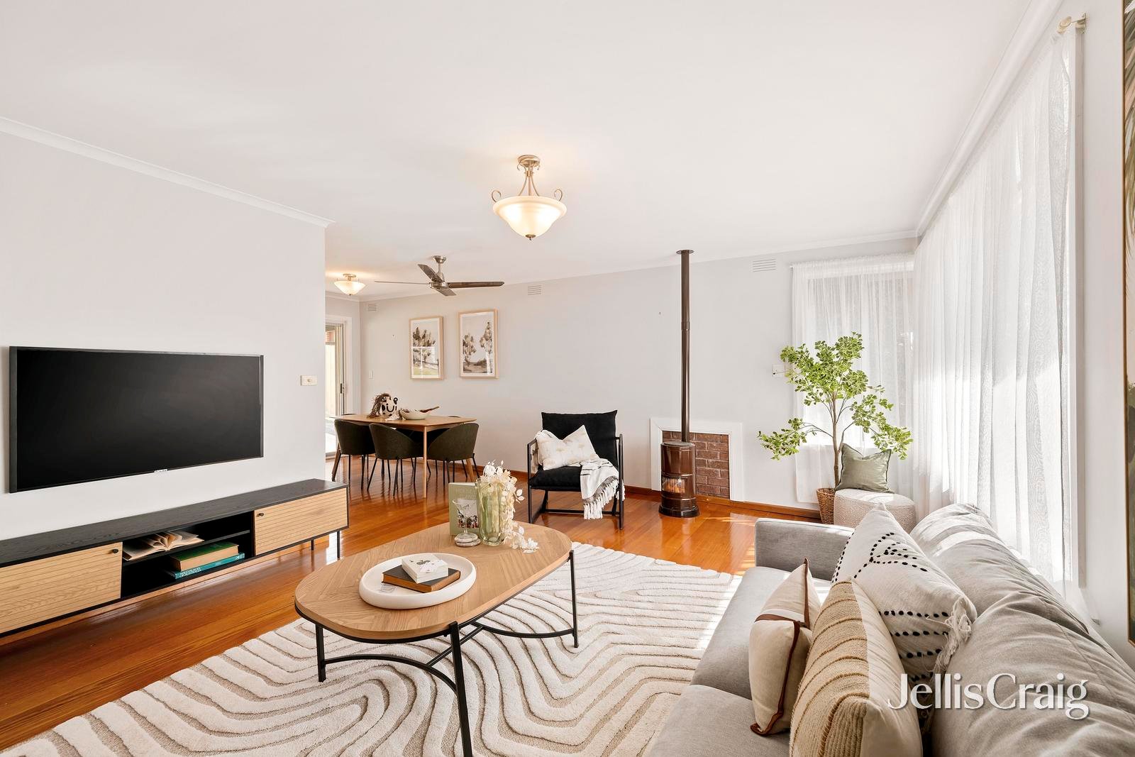 109 Victoria Road, Chirnside Park image 2