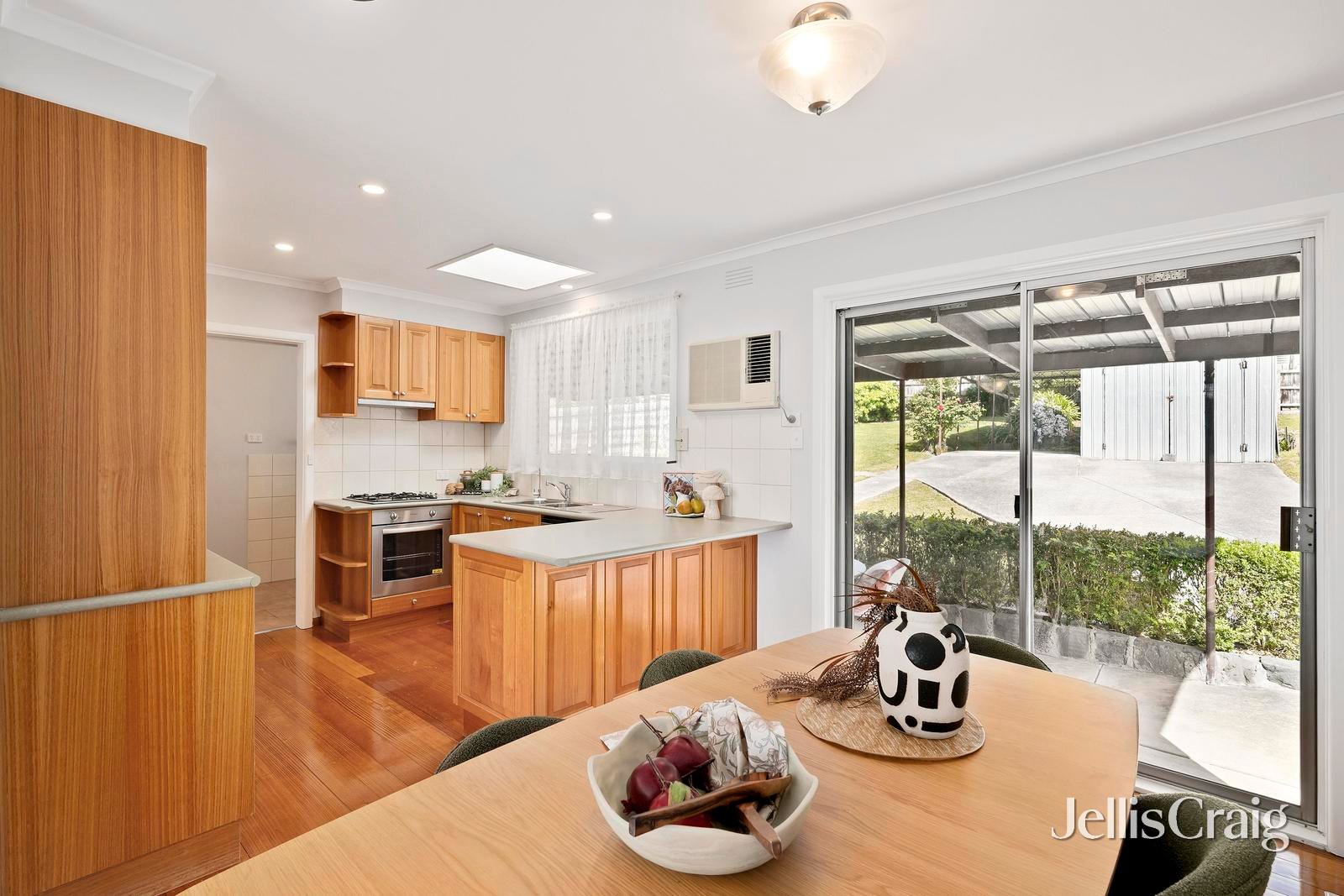 109 Victoria Road, Chirnside Park image 5