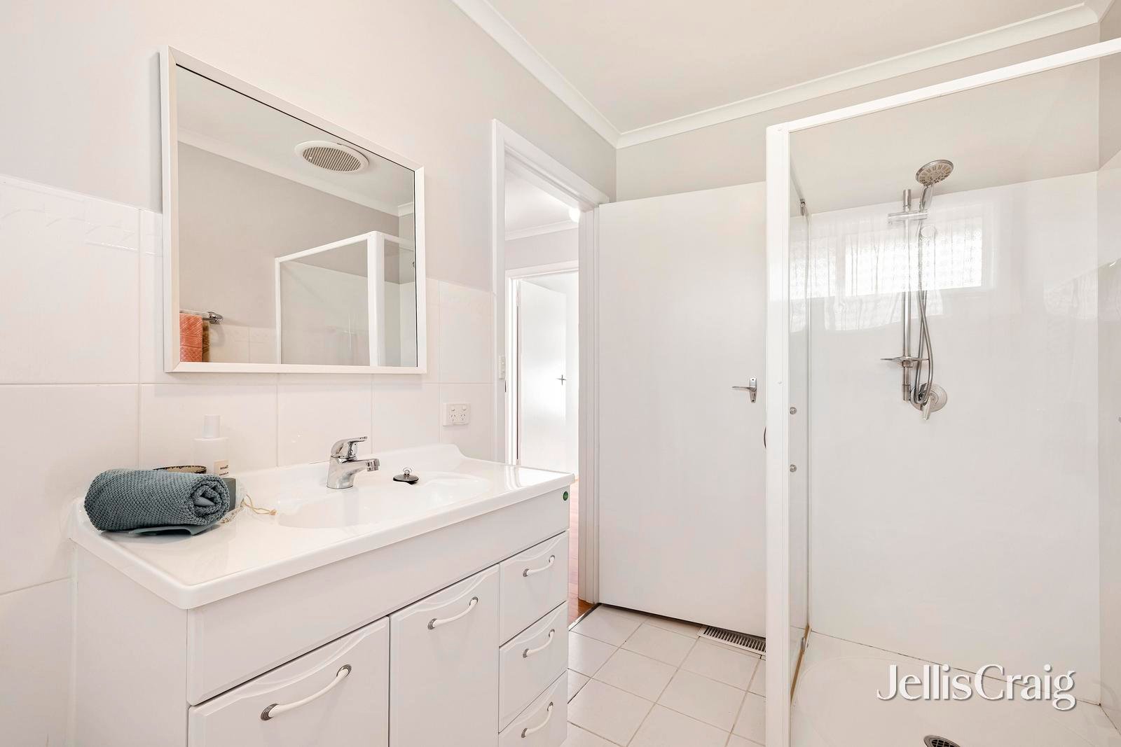 109 Victoria Road, Chirnside Park image 9