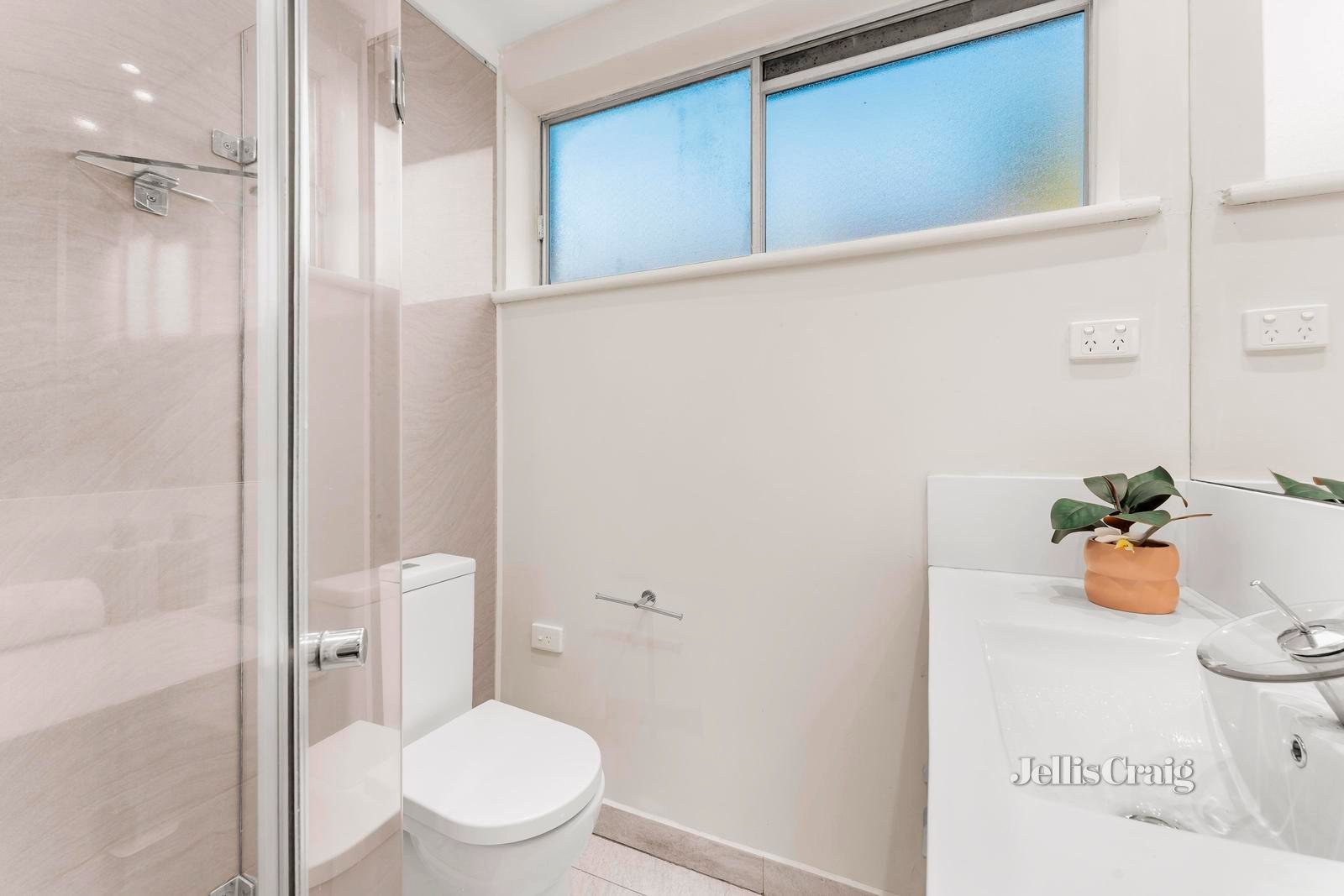 10/906-906A Glenferrie Road, Kew image 8