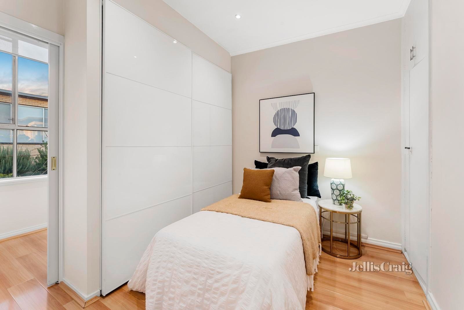 10/906-906A Glenferrie Road, Kew image 9