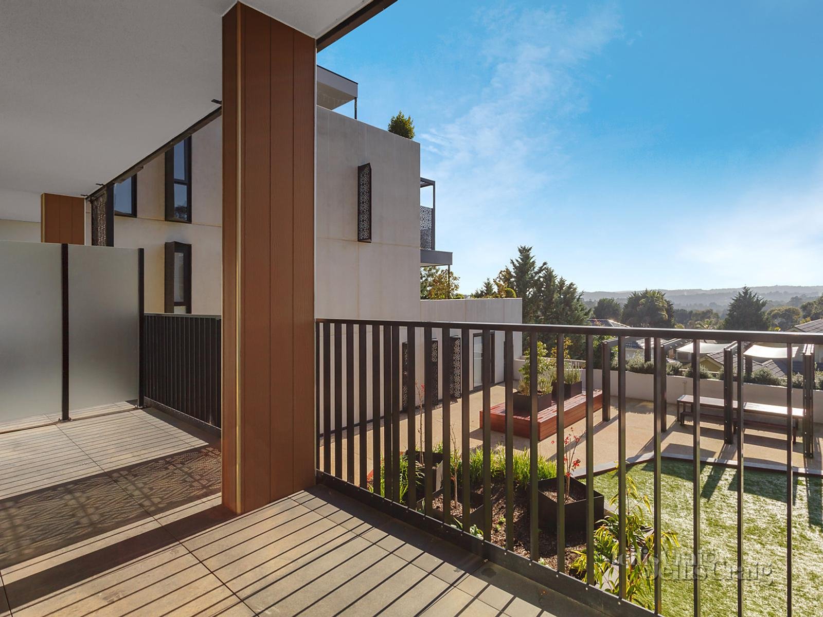 109/1 Red Hill Terrace, Doncaster East image 7