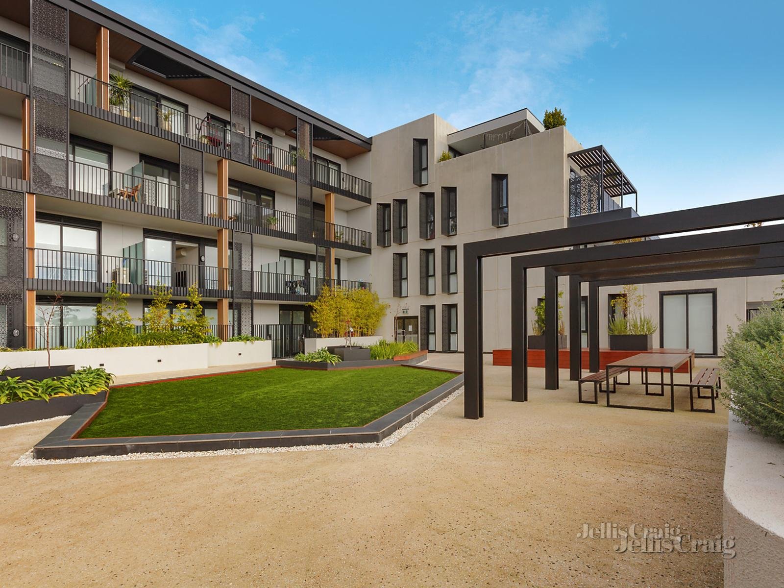 109/1 Red Hill Terrace, Doncaster East image 8