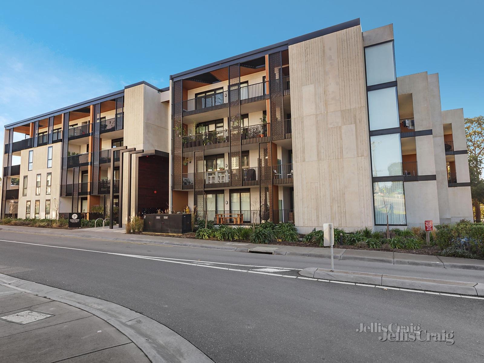 109/1 Red Hill Terrace, Doncaster East image 9