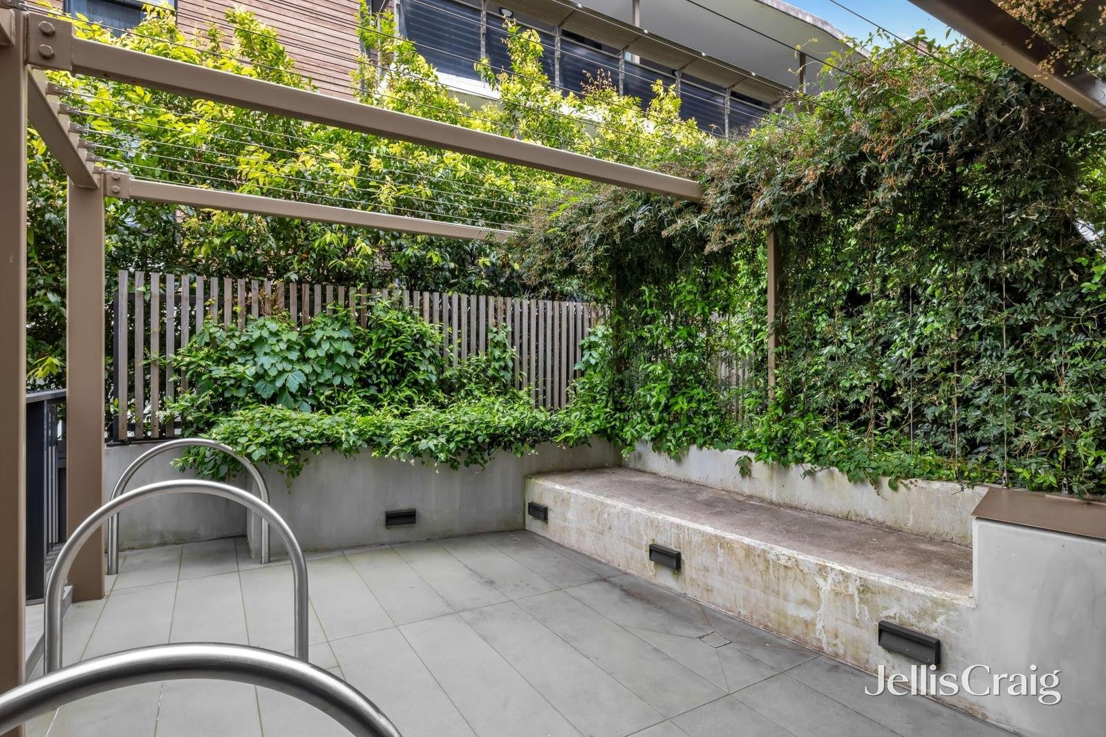 109/12 Queen Street, Blackburn image 9