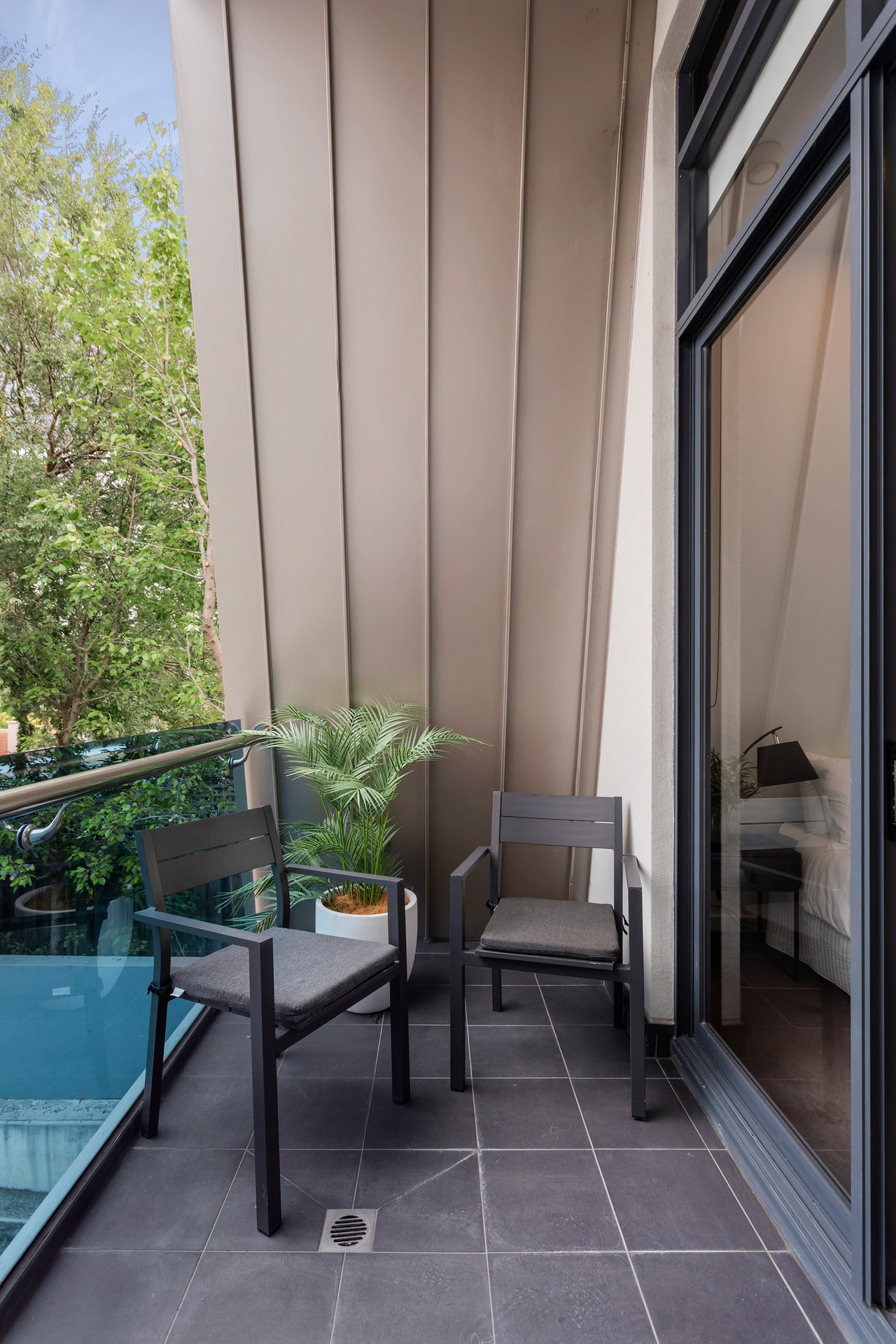 Property Gallery Thumbnail 6